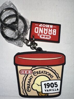 H-E-B Brand Shop New Keyring Creamy Creations 1905 Vanilla TX Grocery Mystery